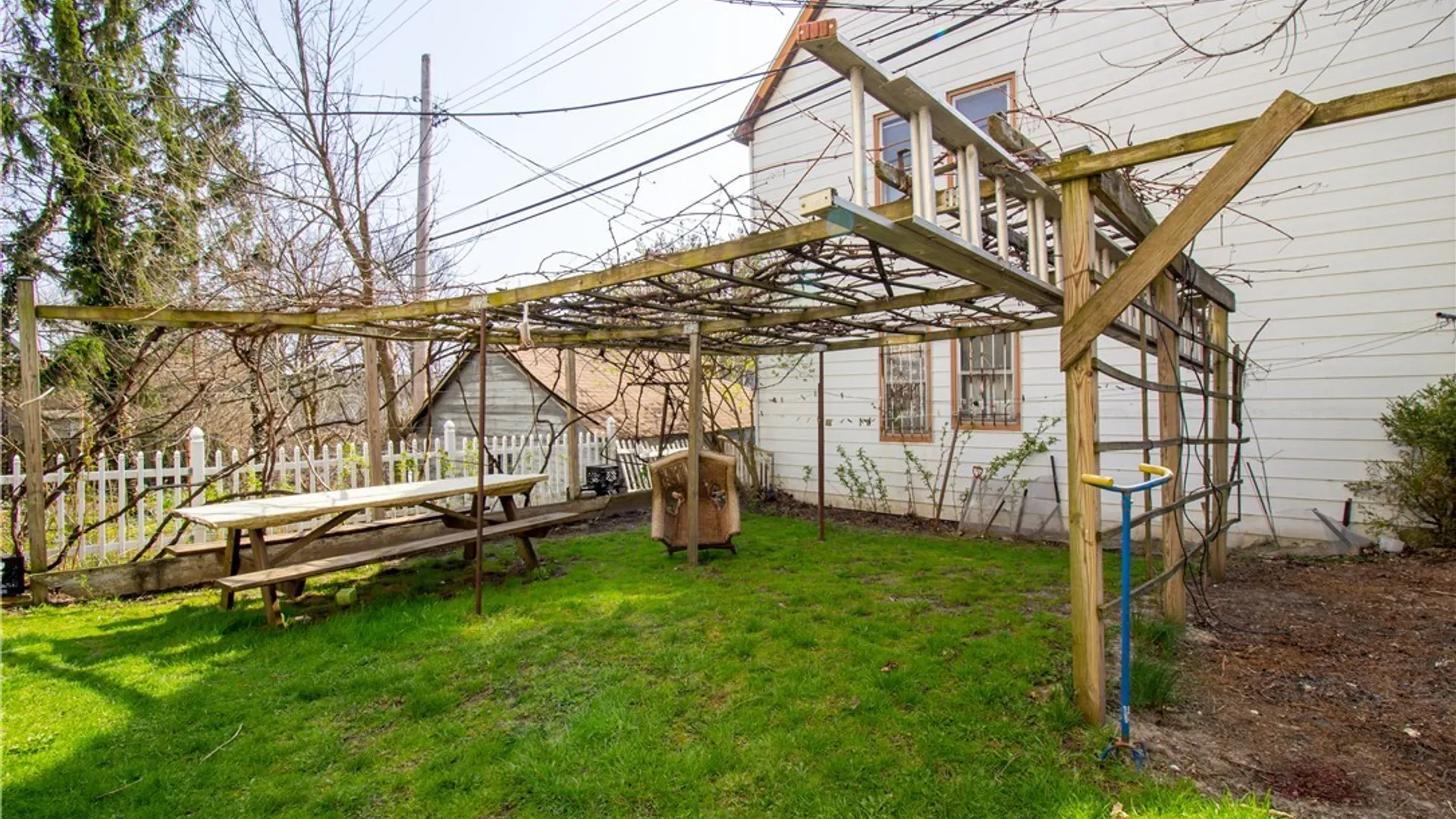 Property at 610 Niagara Street, Buffalo, NY 14201 39