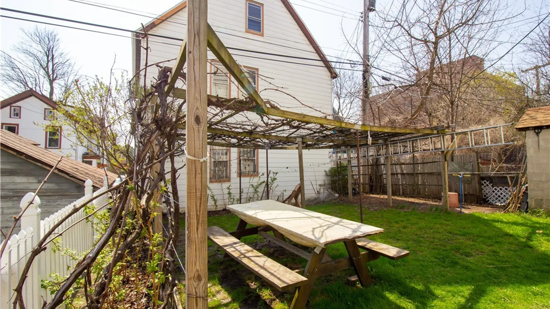 Property at 610 Niagara Street, Buffalo, NY 14201 40