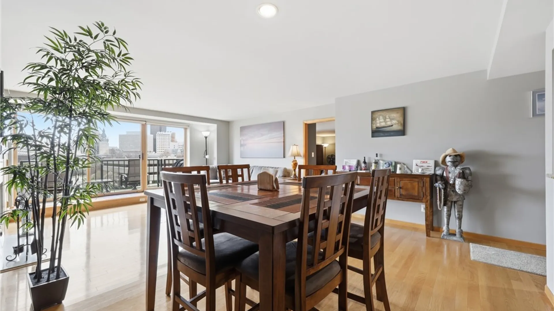 Property at 40 Waterfront Circle, Buffalo, NY 14202 11