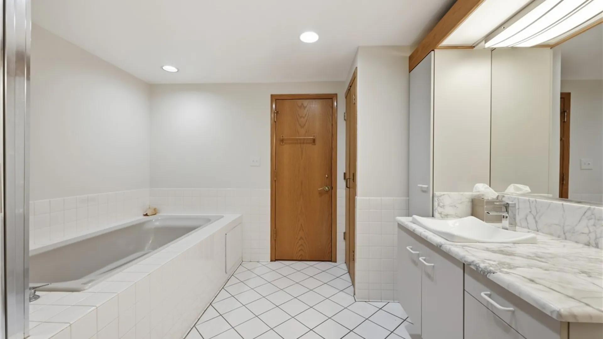 Property at 40 Waterfront Circle, Buffalo, NY 14202 21