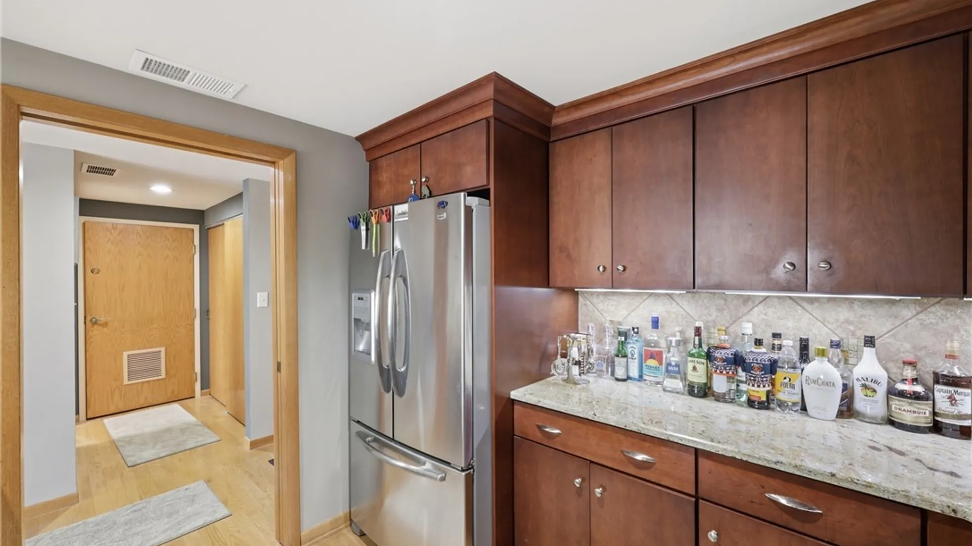 Property at 40 Waterfront Circle, Buffalo, NY 14202 7