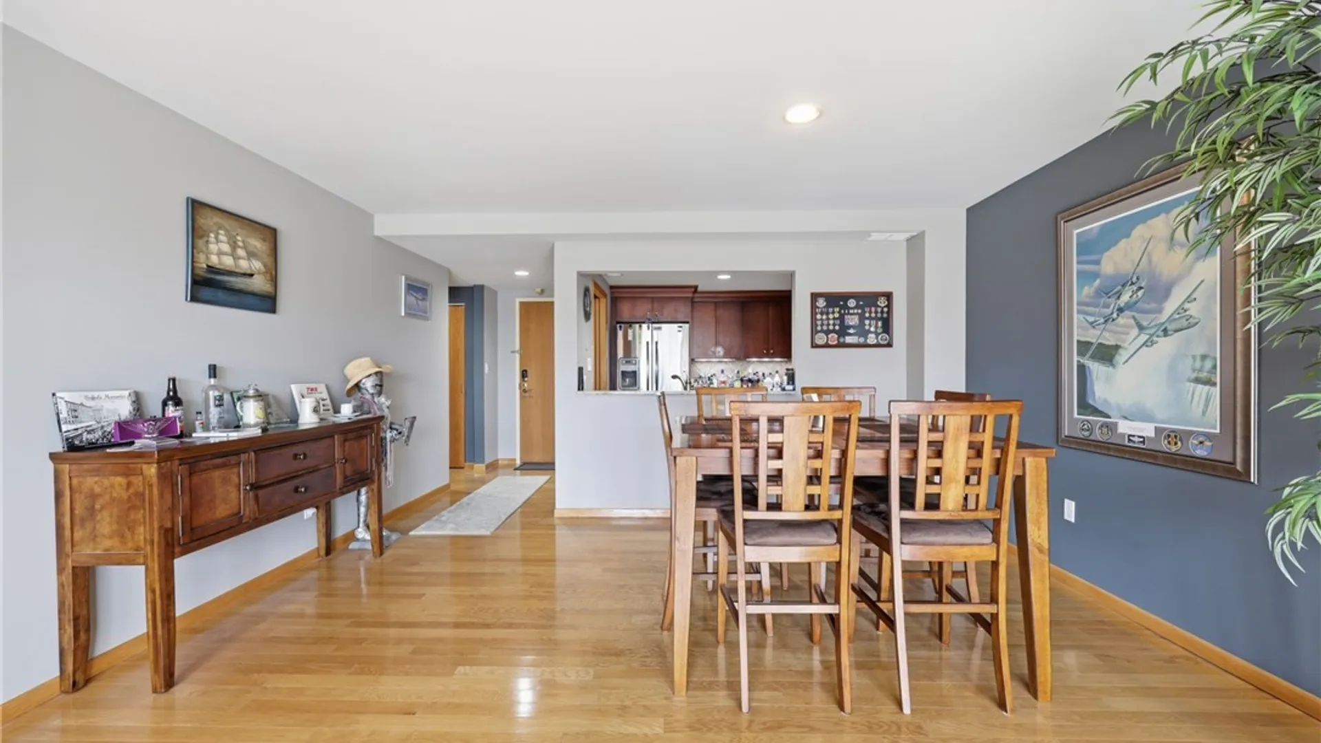 Property at 40 Waterfront Circle, Buffalo, NY 14202 9