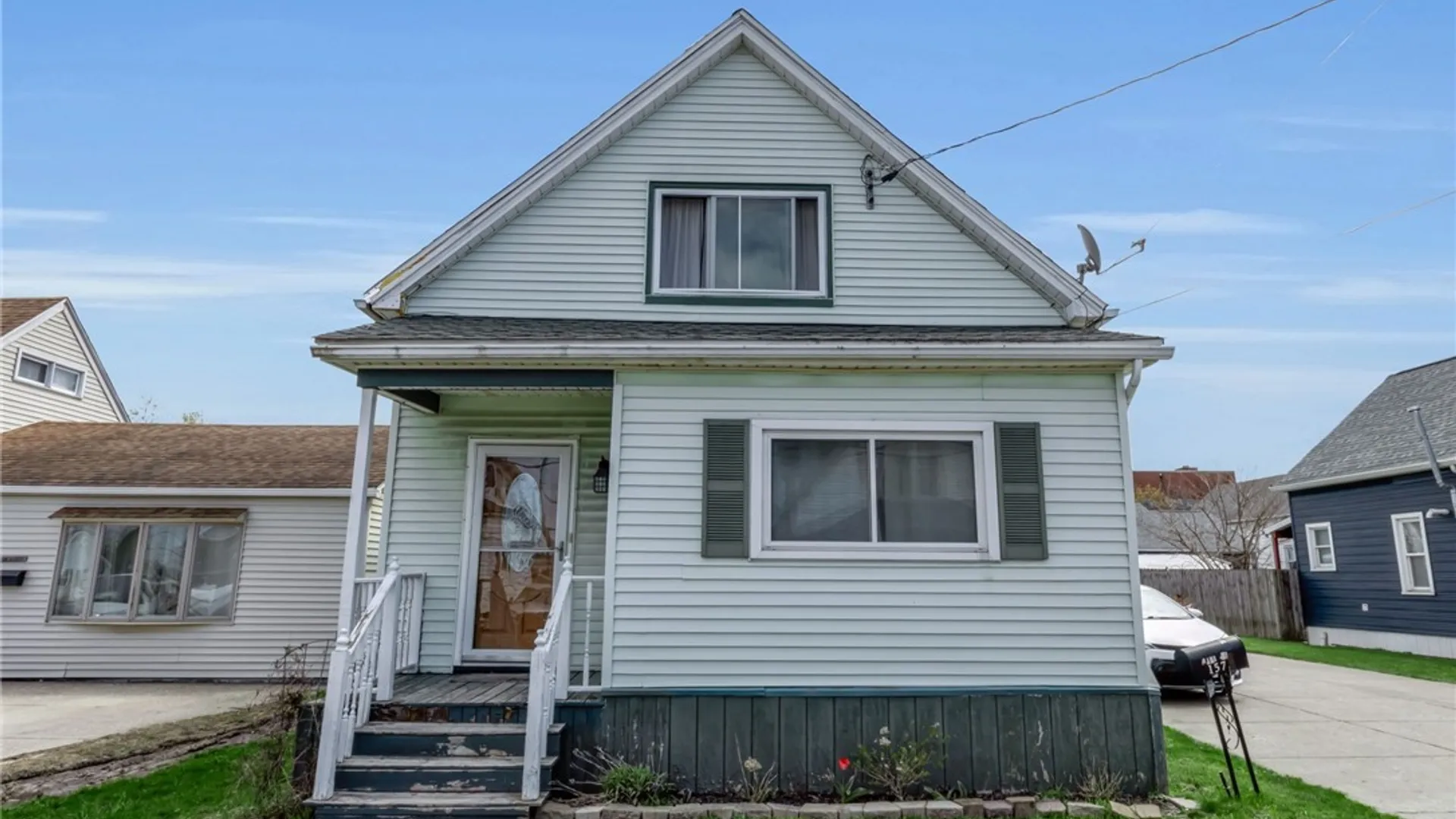 Property at 157 Roland Street, Cheektowaga, NY 14212 3
