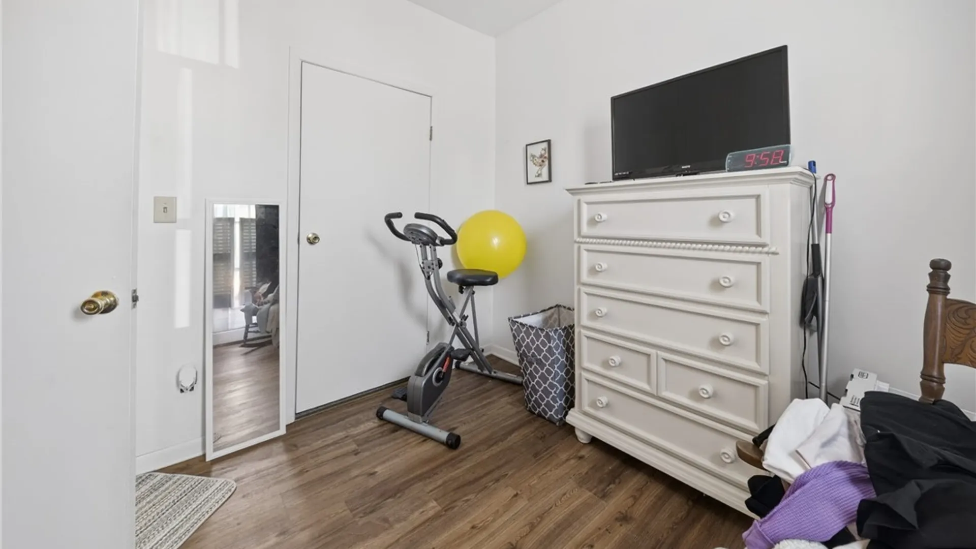 Property at 284 Genesee St, Sullivan, NY 13037 14