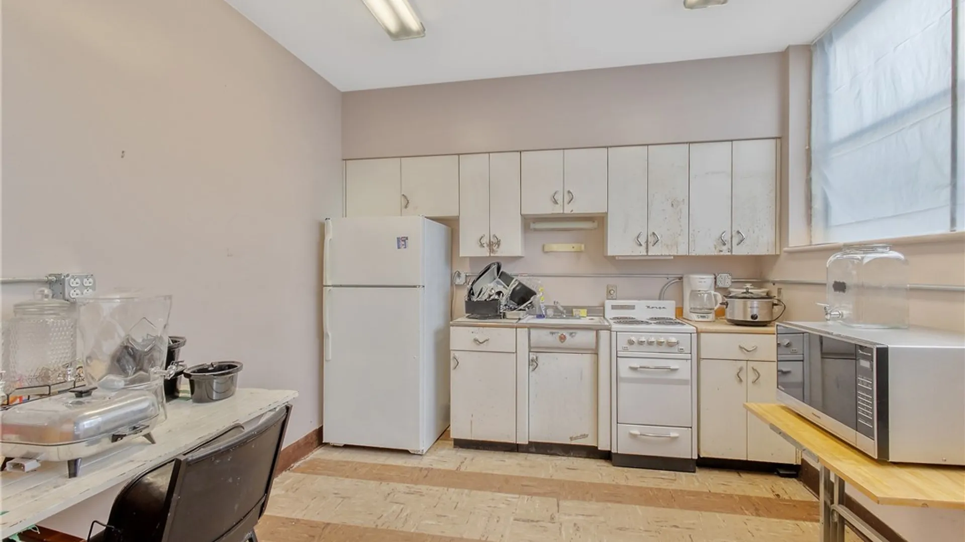 Property at 409 Grand Avenue, Syracuse, NY 13204 12