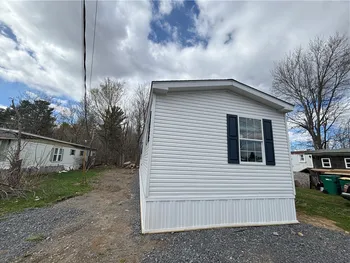 Property at 27634 County Route 342, Le Ray, NY 13612