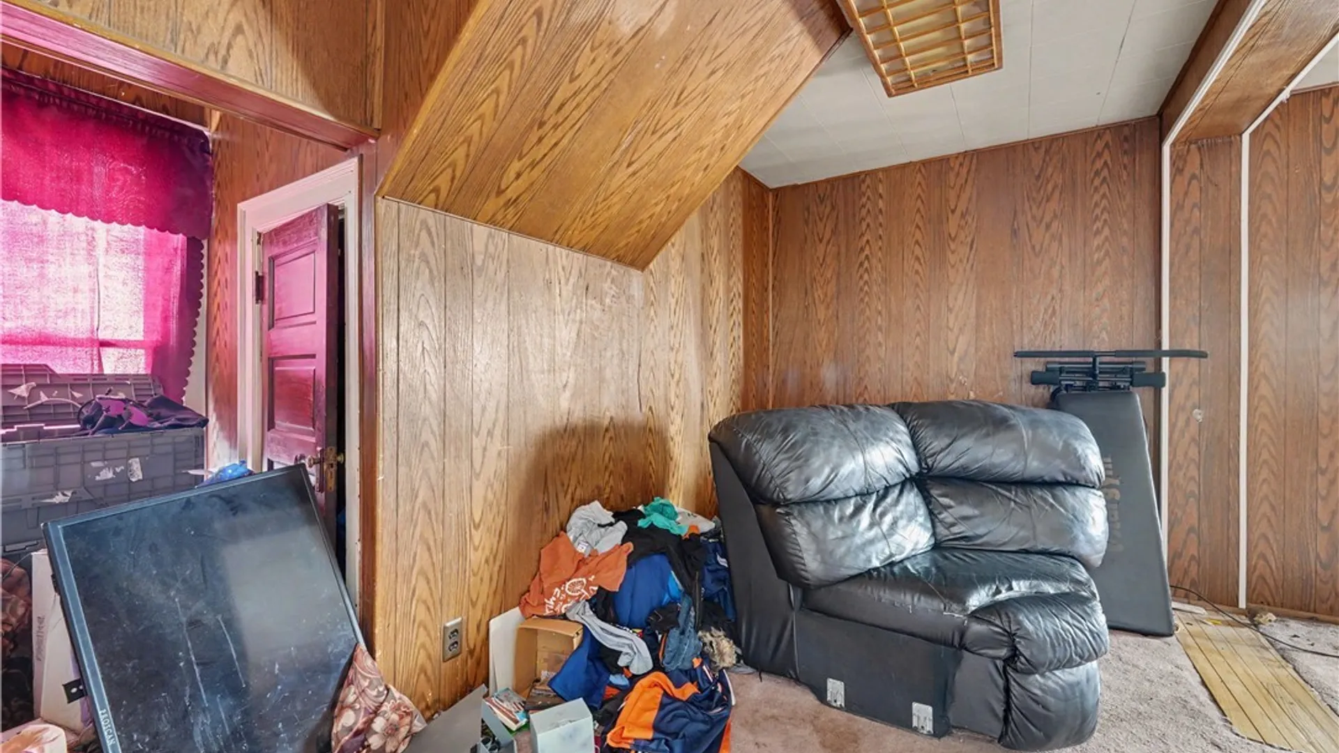 Property at 2009 Seneca Street, Buffalo, NY 14210 25