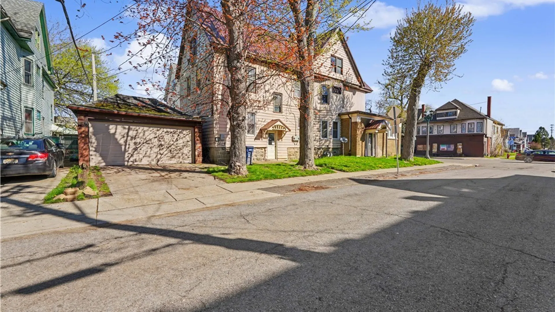 Property at 2009 Seneca Street, Buffalo, NY 14210 6