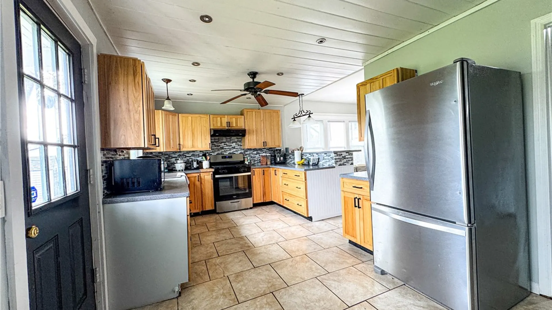Property at 4 Lincoln Avenue, Leroy, NY 14482 7