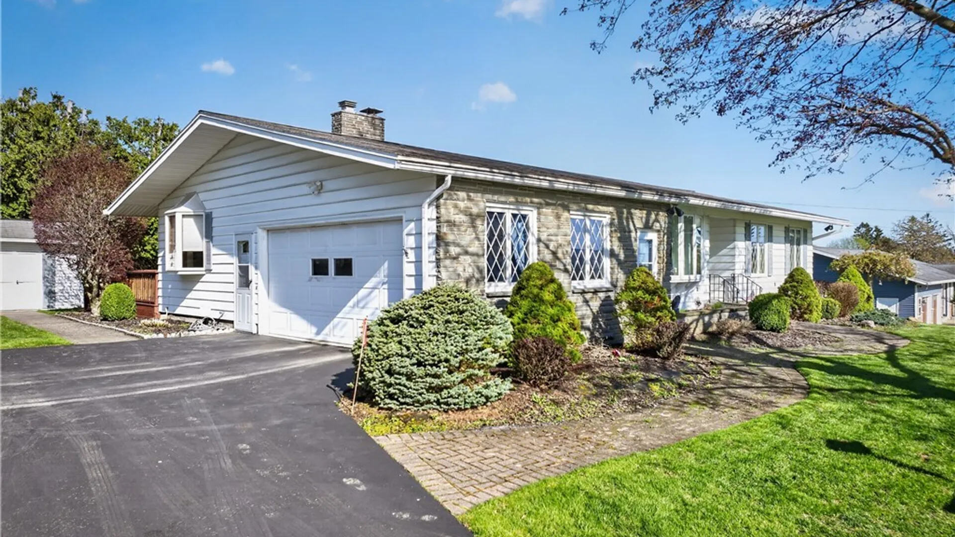 Property at 8 Bayberry Lane, Whitestown, NY 13492 9