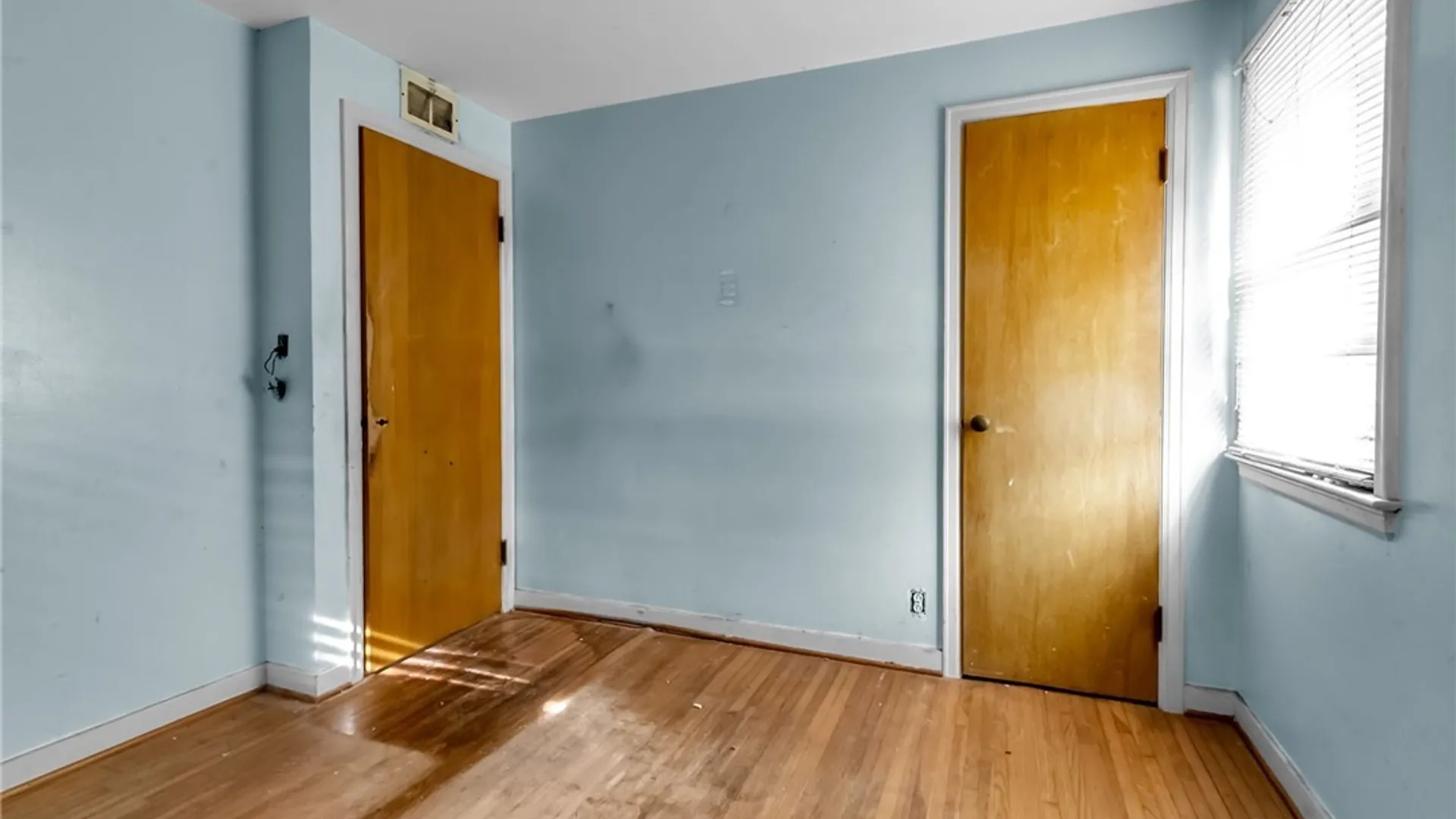 Property at 15 Kelvin Drive, Tonawanda, NY 14223 14