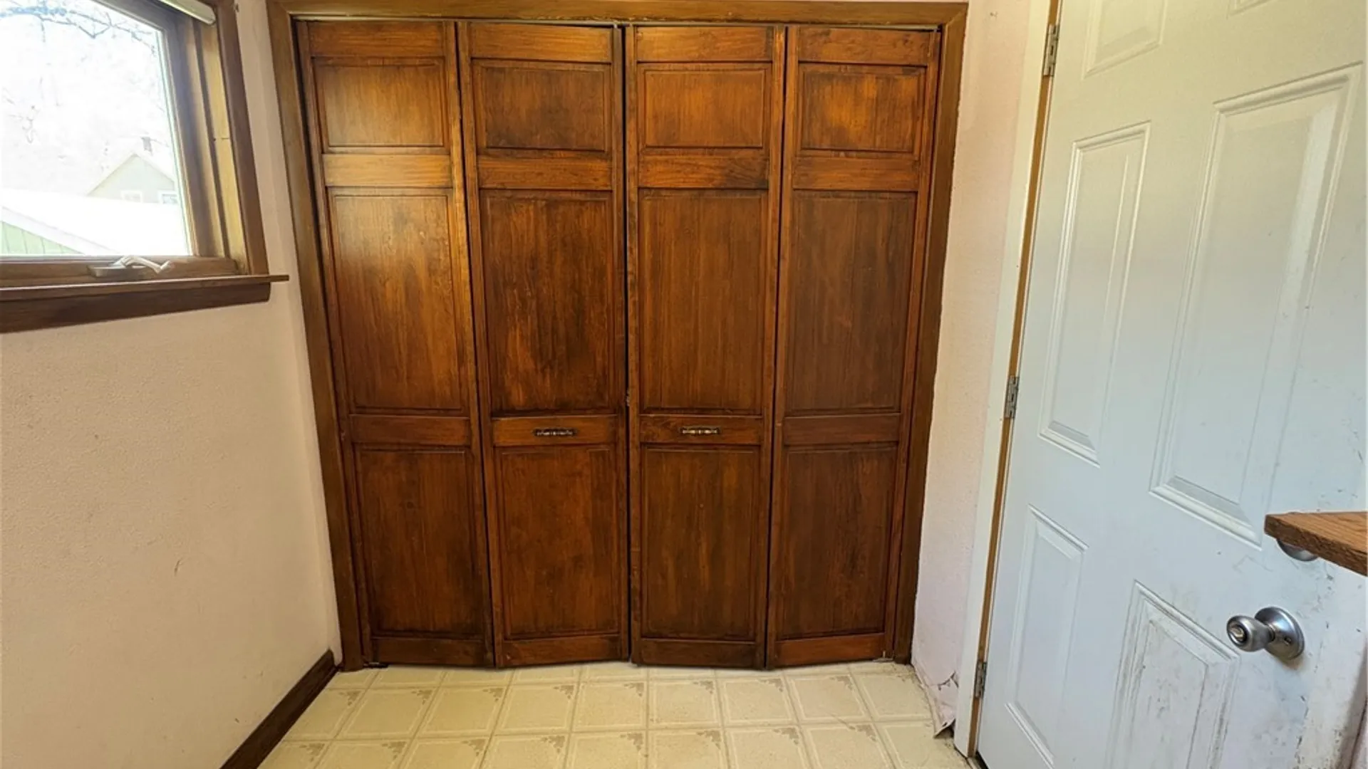 Property at 1225 Military Road, Niagara Falls, NY 14304 10