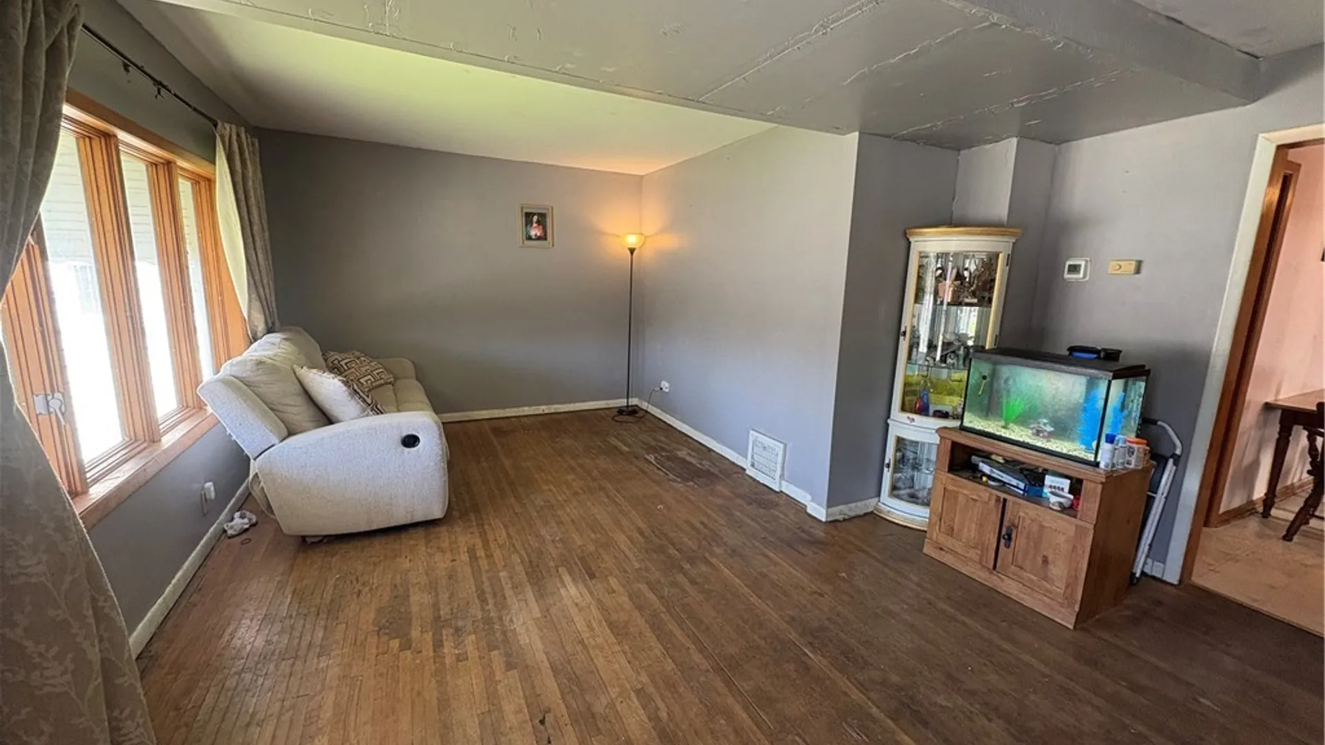 Property at 1225 Military Road, Niagara Falls, NY 14304 7