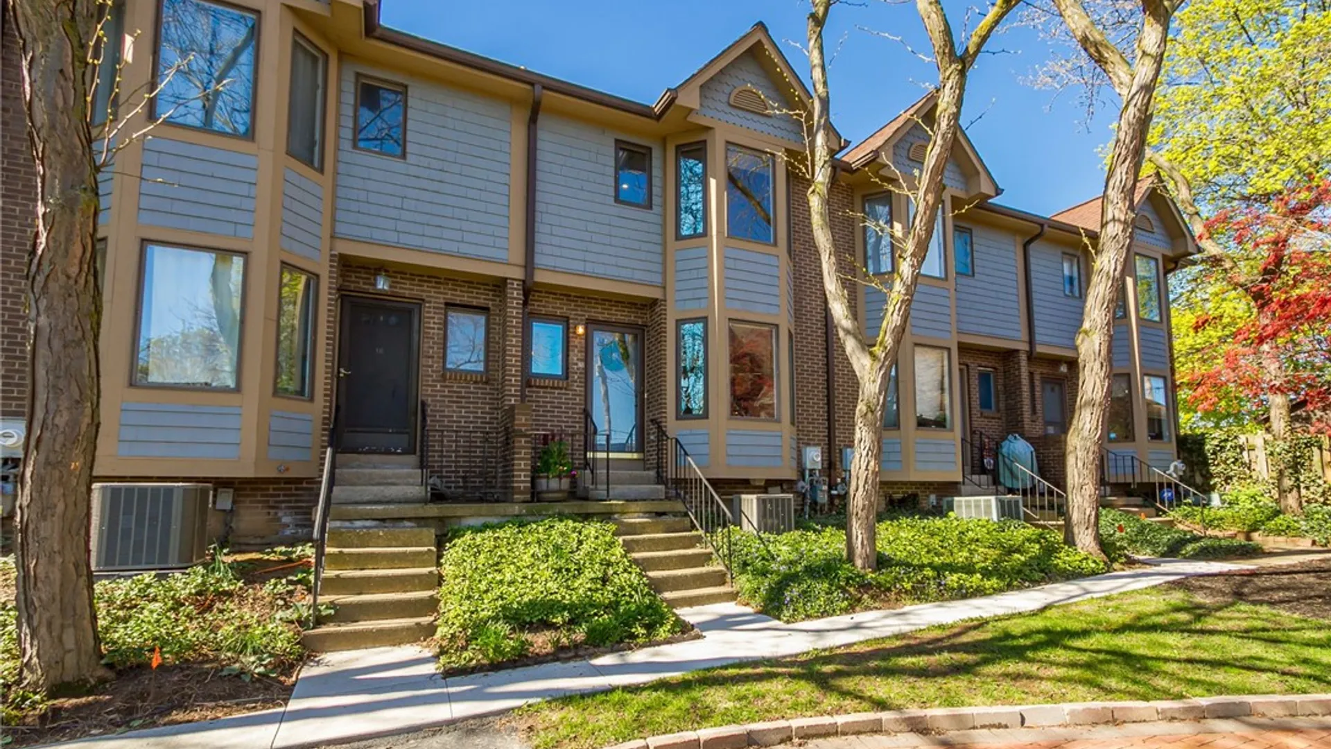 Property at 397 Alexander Street, Rochester, NY 14607 4