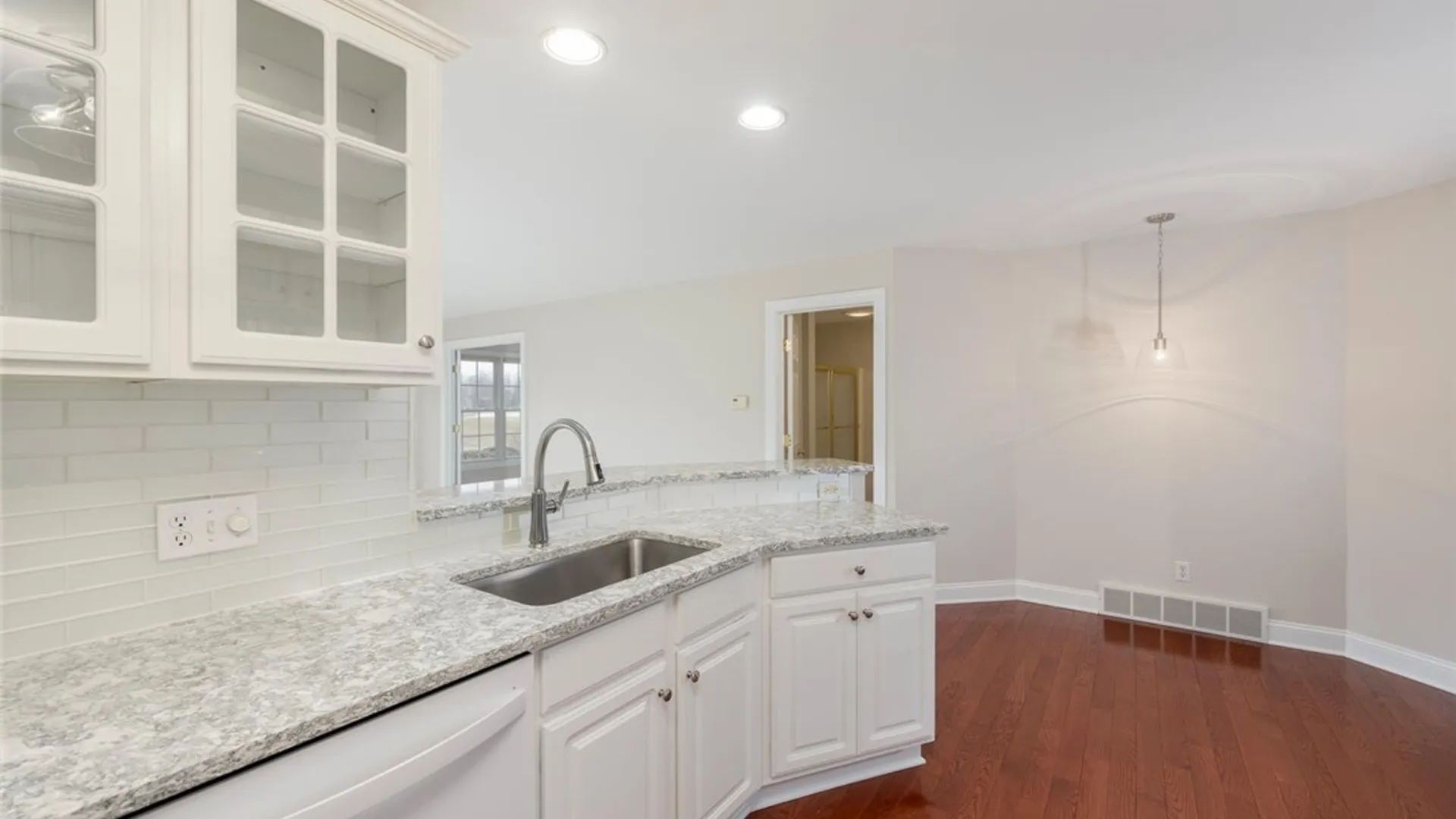 Property at 41 Tralee Terrace, Amherst, NY 14051 5