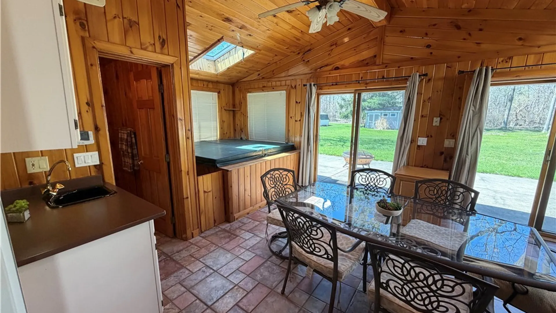Property at 72 Fieldstone Drive, Grand Island, NY 14072 19