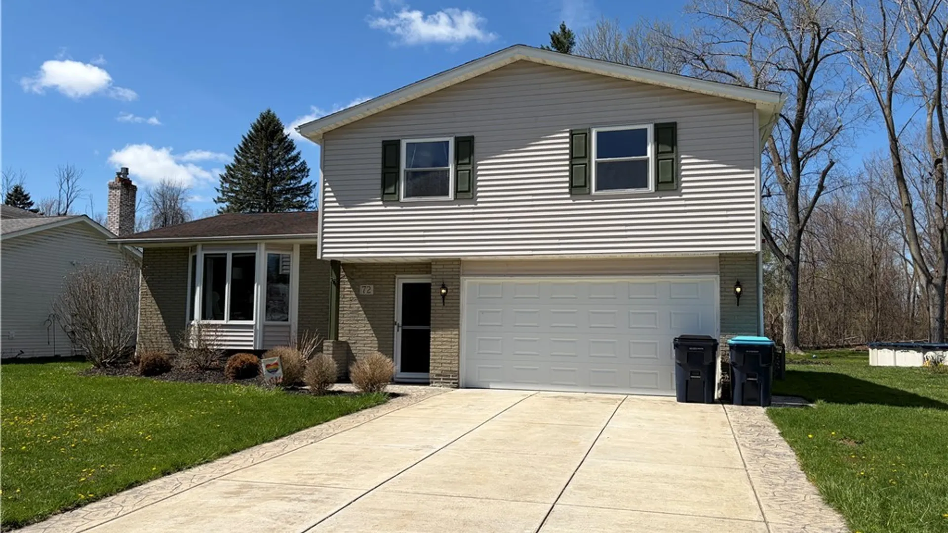 Property at 72 Fieldstone Drive, Grand Island, NY 14072 3