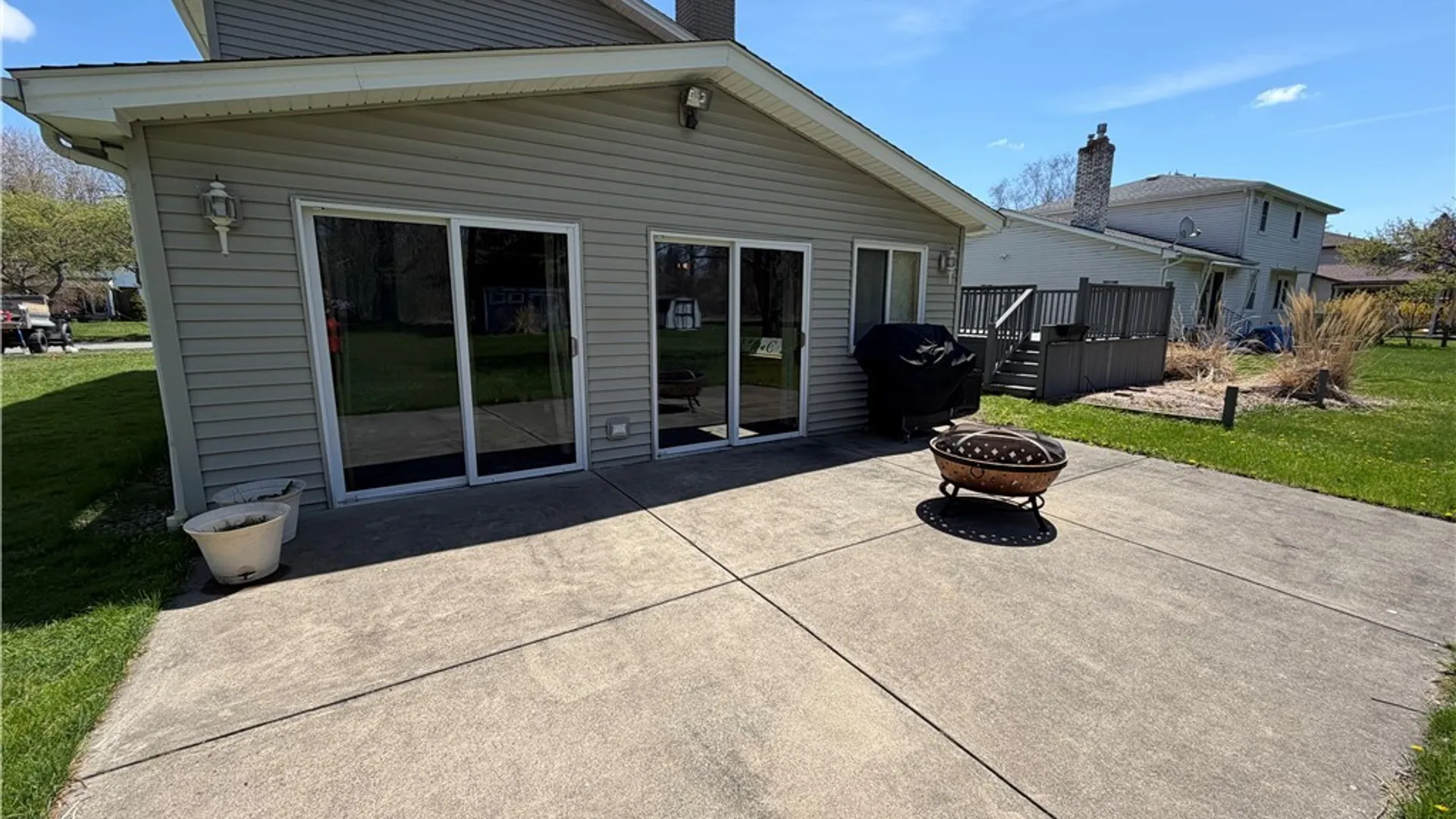 Property at 72 Fieldstone Drive, Grand Island, NY 14072 5