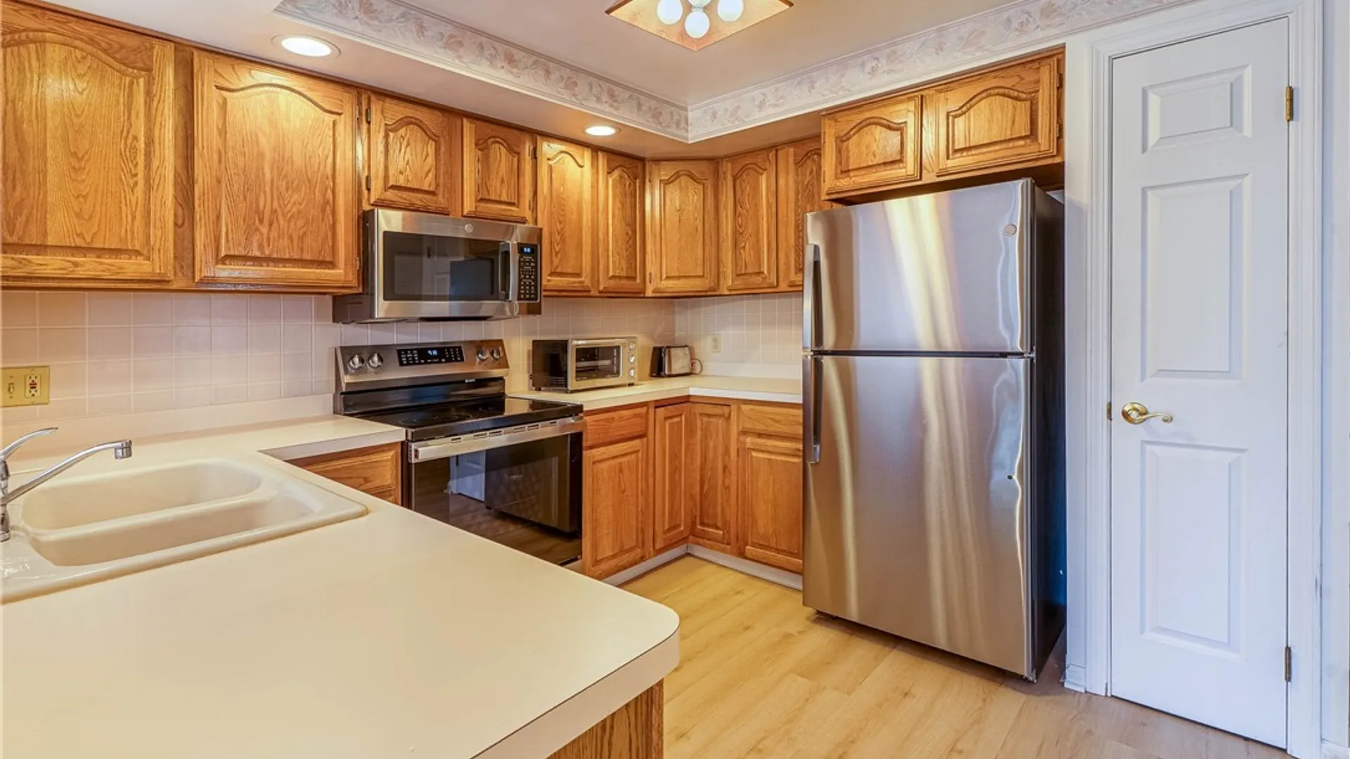 Property at 30 Hillcrest, West Seneca, NY 14224 10