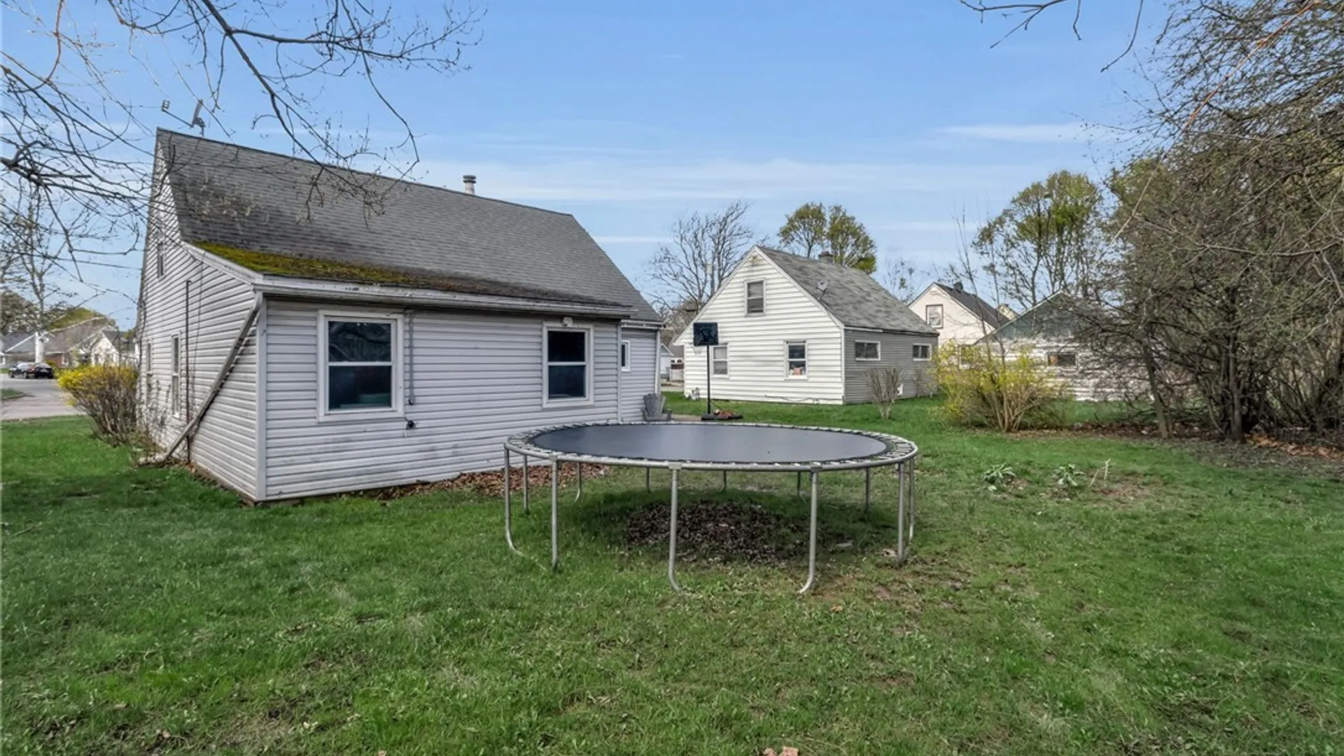 Property at 1459 Wyoming Avenue, Niagara Falls, NY 14305 30