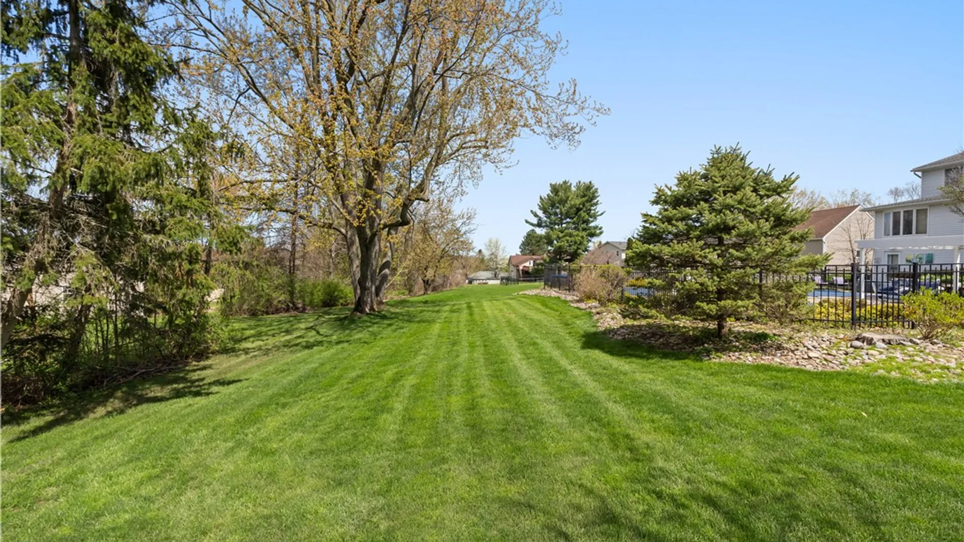 Property at 291 Farmview Drive, Walworth, NY 14502 47