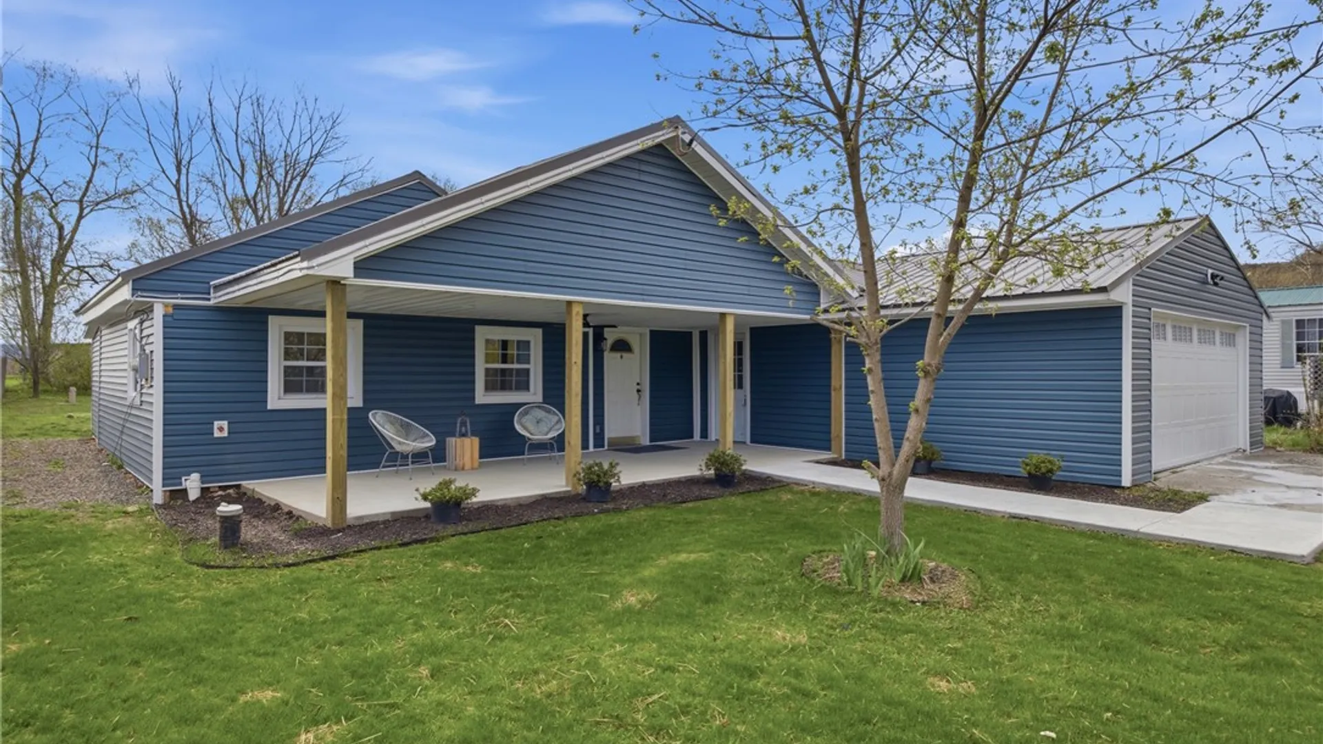 Property at 6665 Roosevelt Avenue, Bath, NY 14810 2