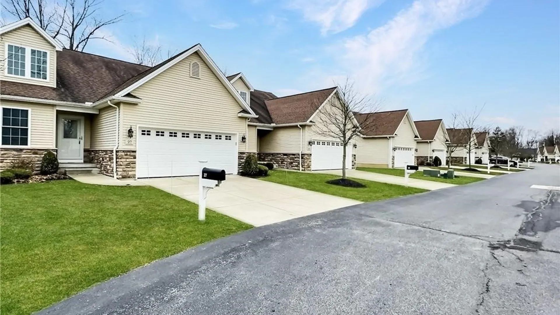 Property at 27 Campbell, Amherst, NY 14068 2