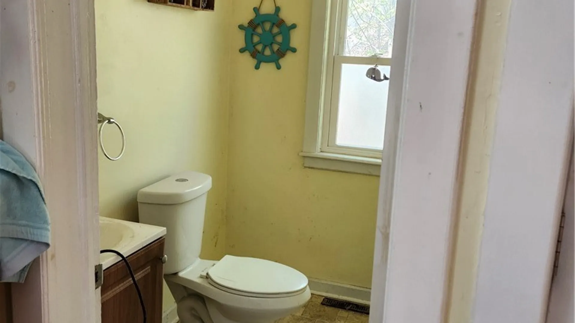 Property at 410 Elliott Street, Syracuse, NY 13204 8