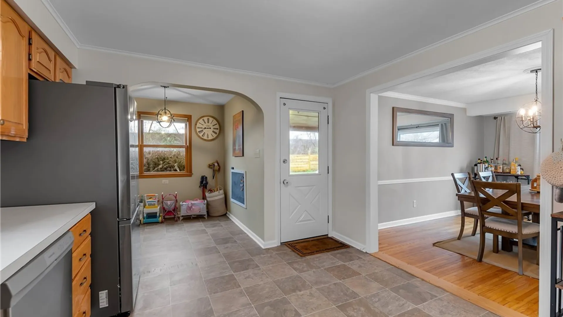 Property at 171 Thistle Lea, Amherst, NY 14221 6