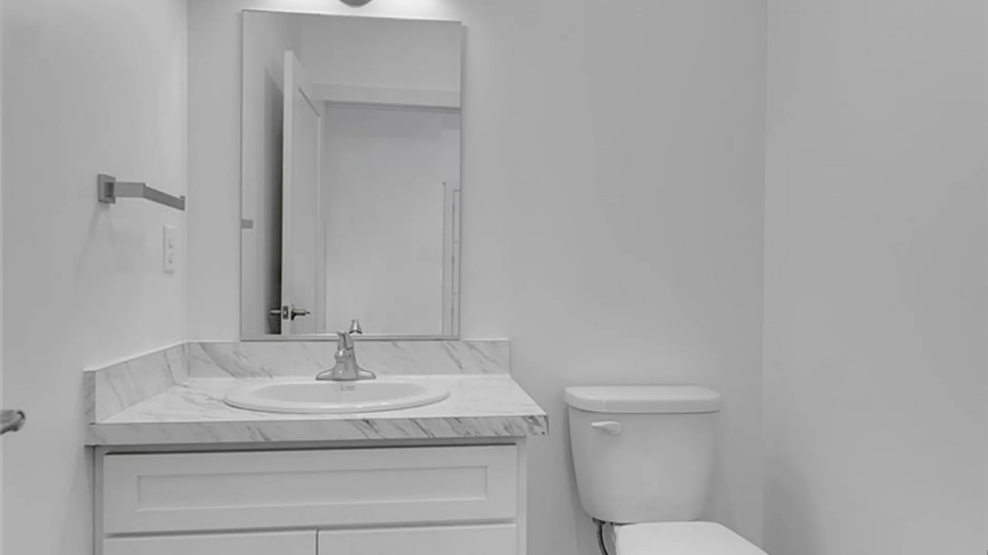 Property at 208 Miami, Buffalo, NY 14204 11