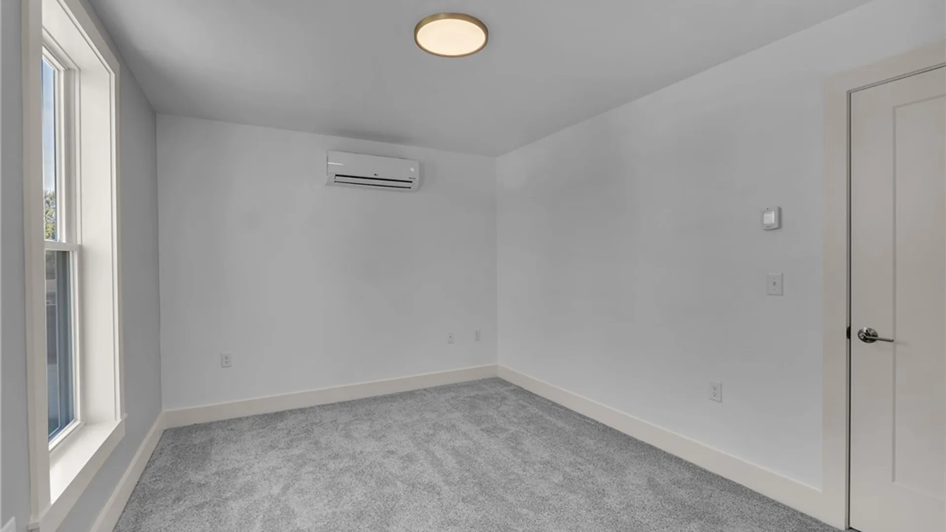 Property at 208 Miami, Buffalo, NY 14204 17