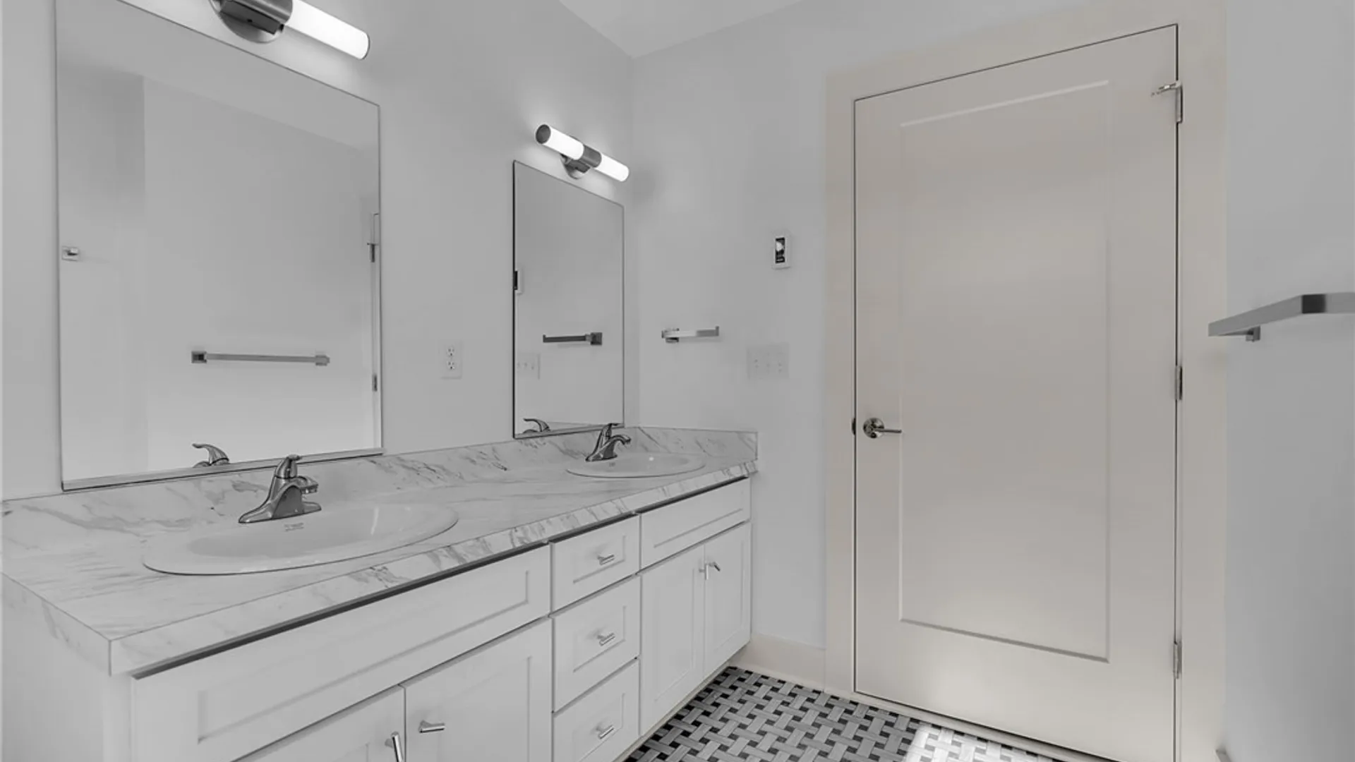 Property at 208 Miami, Buffalo, NY 14204 21