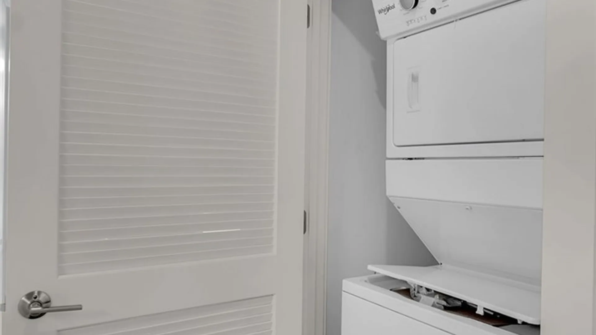 Property at 208 Miami, Buffalo, NY 14204 23