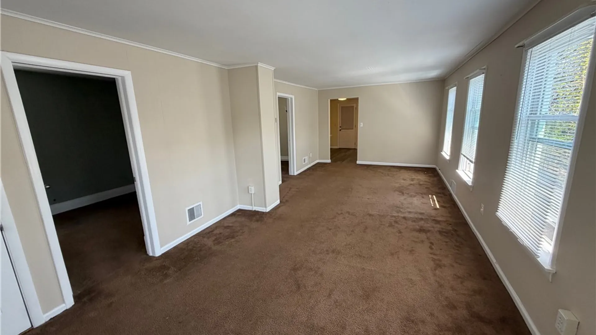 Property at 244 Harding Street, Syracuse, NY 13208 5