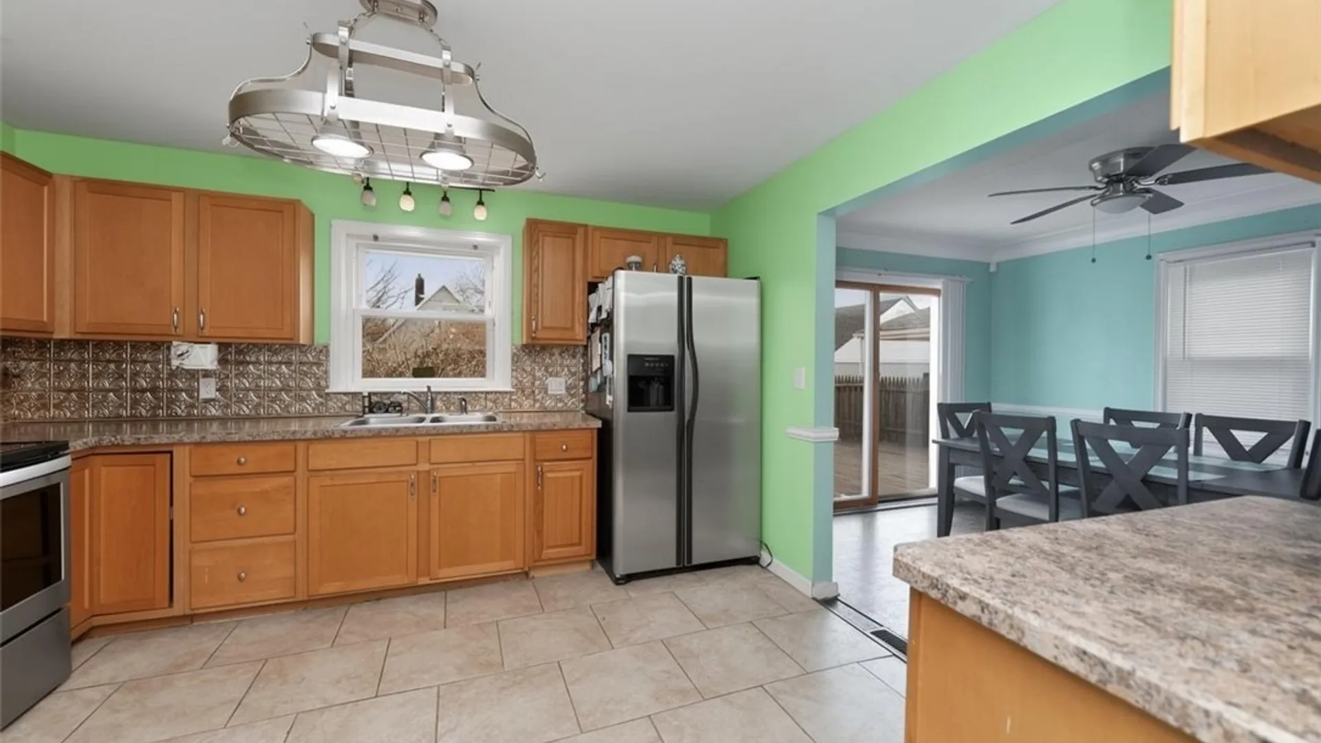 Property at 2215 Forest Avenue, Niagara Falls, NY 14301 21