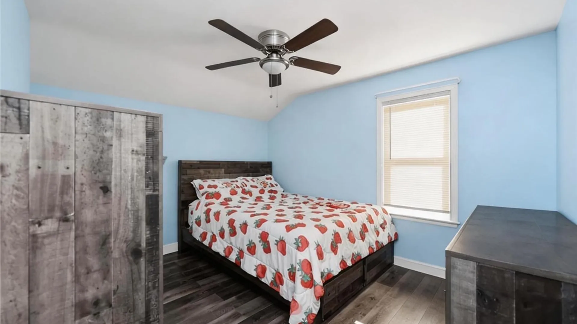 Property at 2215 Forest Avenue, Niagara Falls, NY 14301 28