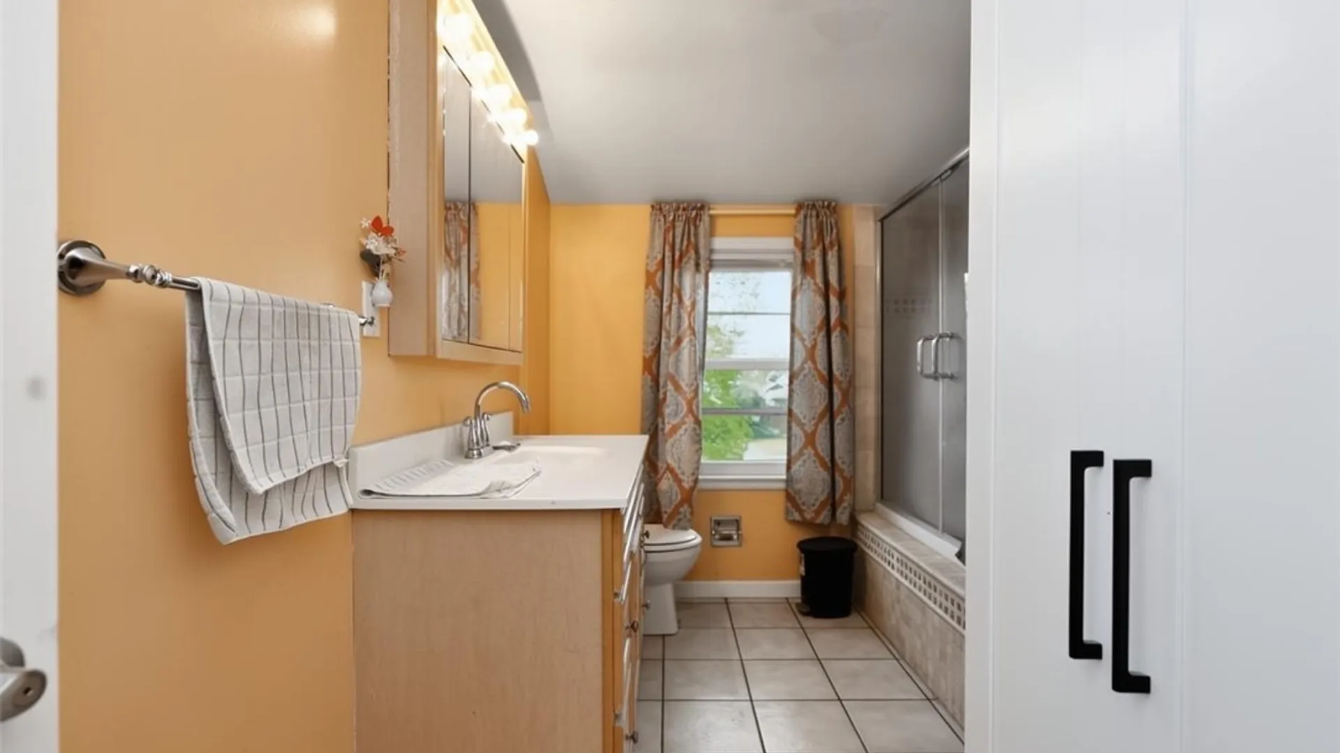 Property at 2215 Forest Avenue, Niagara Falls, NY 14301 31