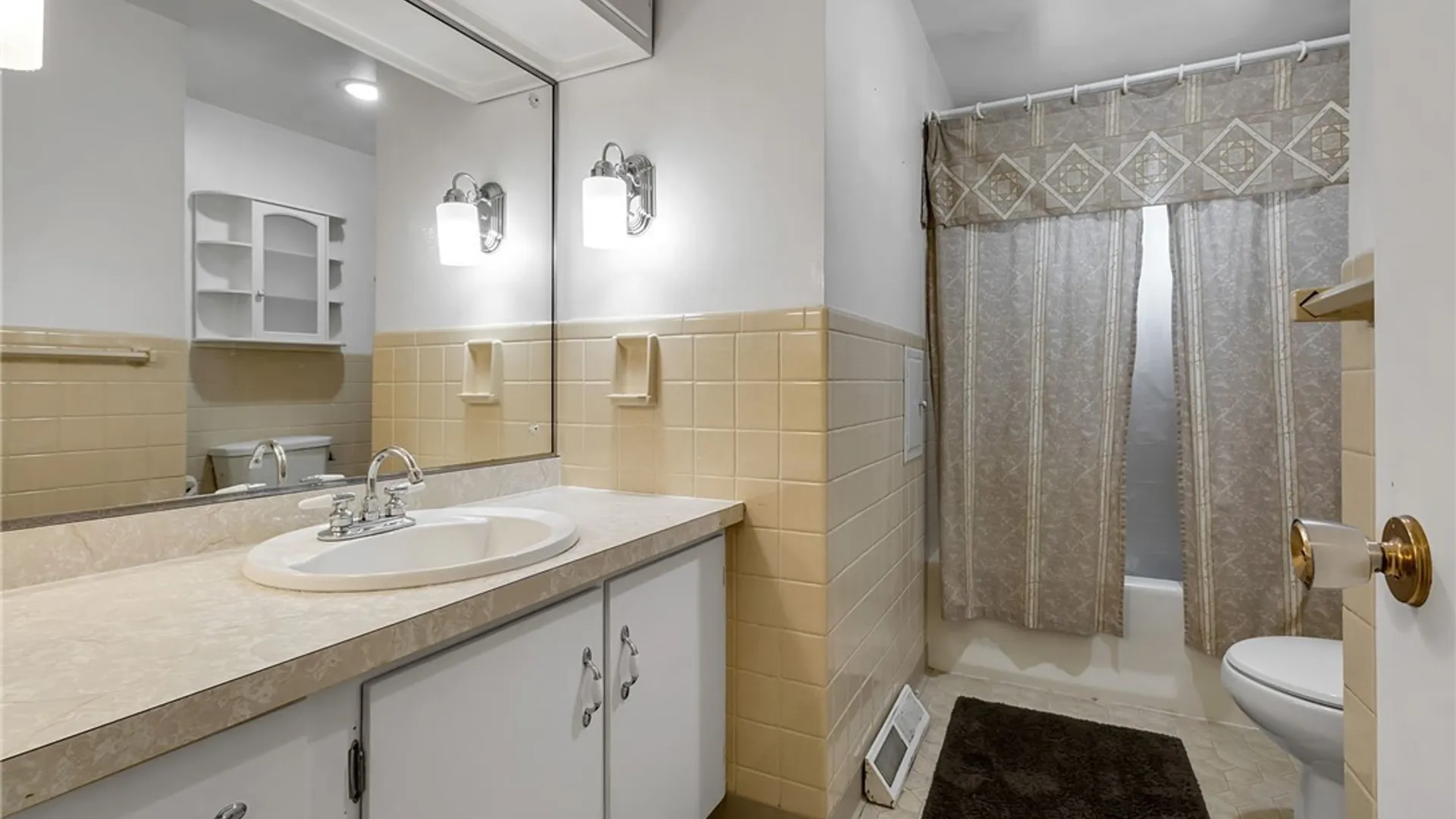 Property at 33 Marrano Drive, Lancaster, NY 14043 25