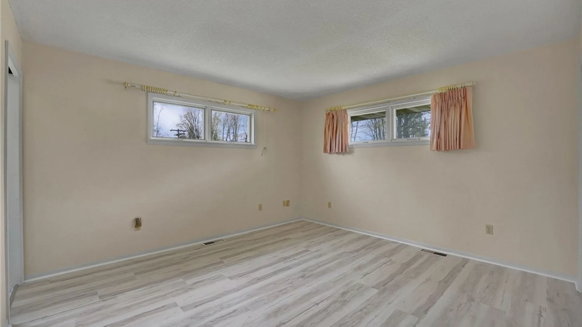 Property at 4528 Canterbury Drive, Chautauqua, NY 14757 18