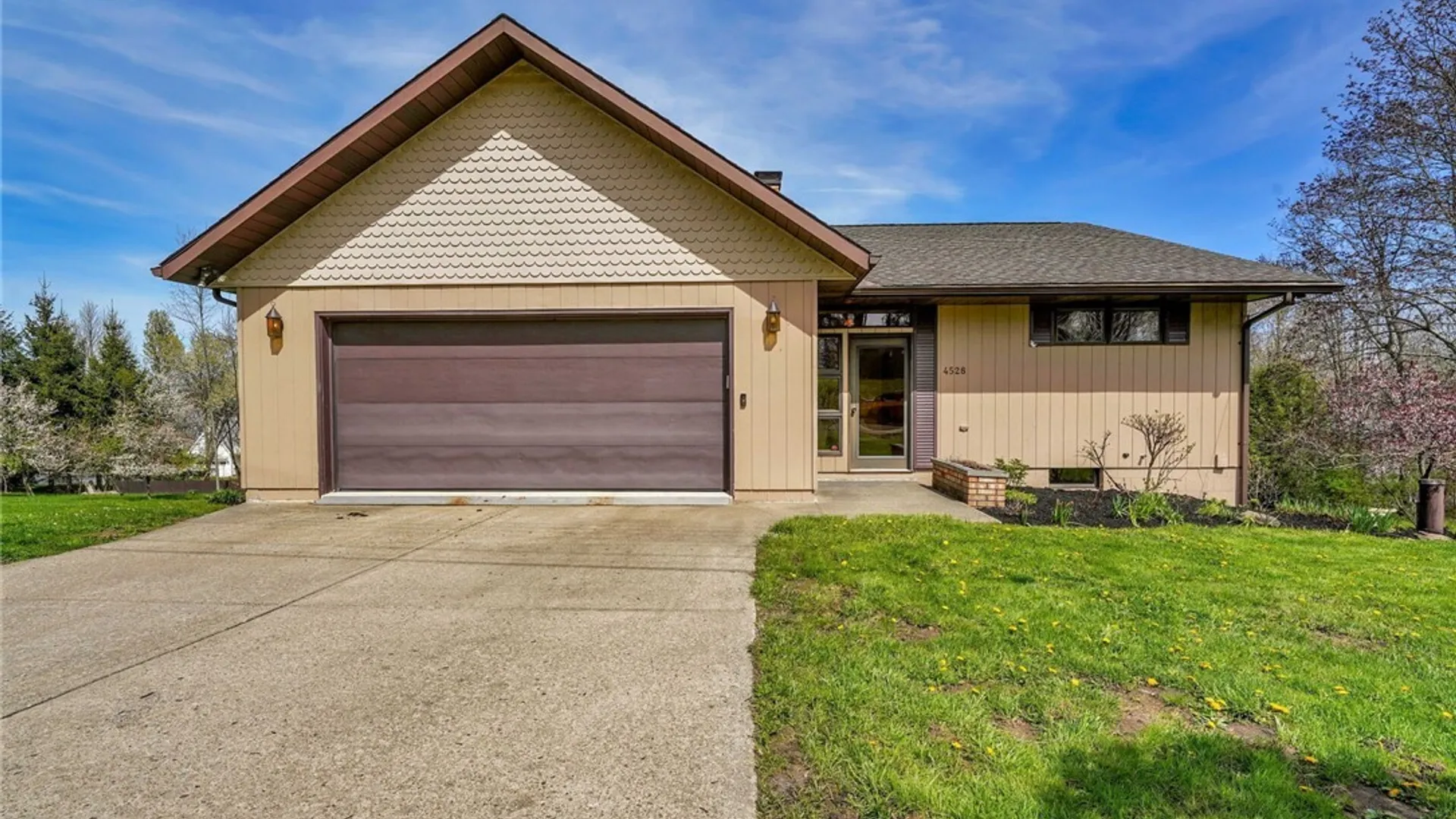 Property at 4528 Canterbury Drive, Chautauqua, NY 14757 2