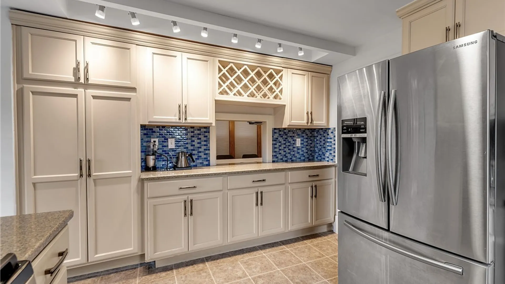 Property at 87 Frontenac Avenue, Buffalo, NY 14216 20