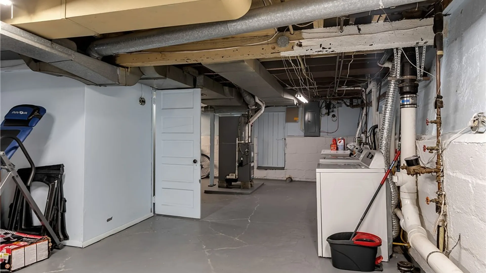 Property at 87 Frontenac Avenue, Buffalo, NY 14216 46