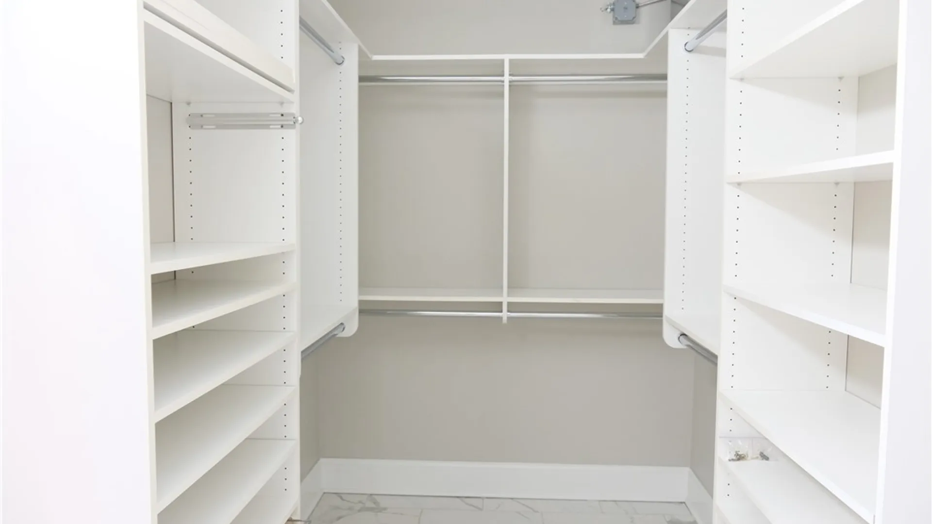 Property at 132 Lakefront Boulevard, Buffalo, NY 14202 15