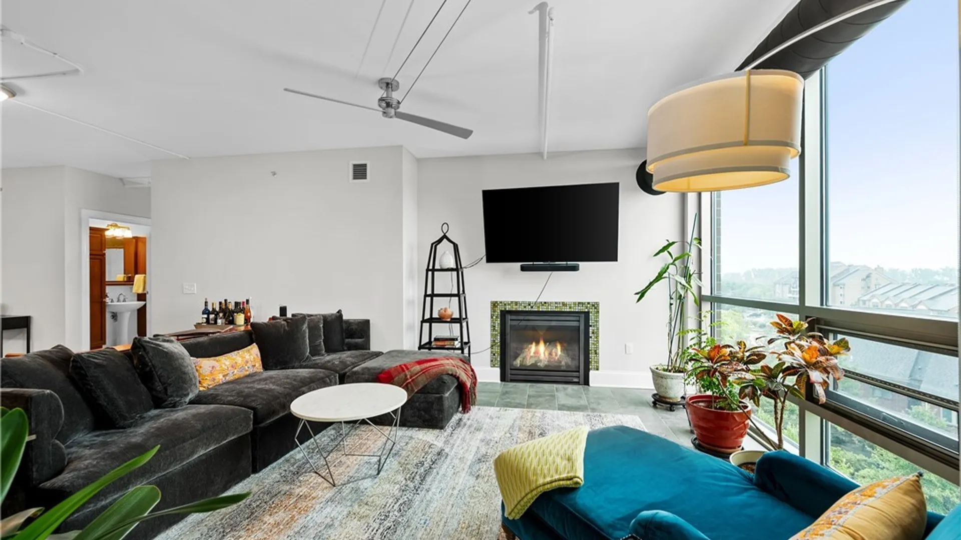 Property at 132 Lakefront Boulevard, Buffalo, NY 14202 9