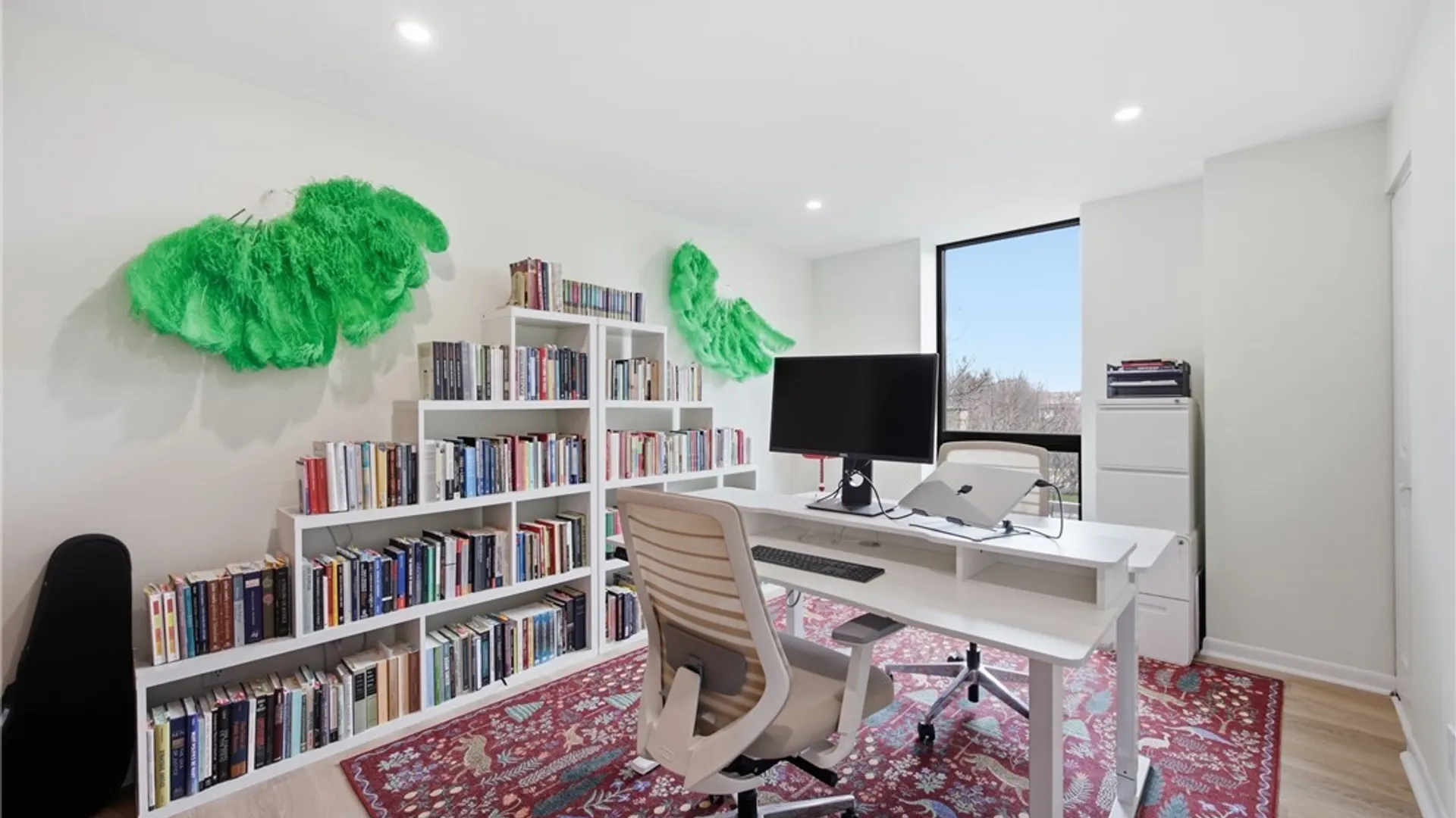 Property at 207 Admirals Circle, Buffalo, NY 14202 17