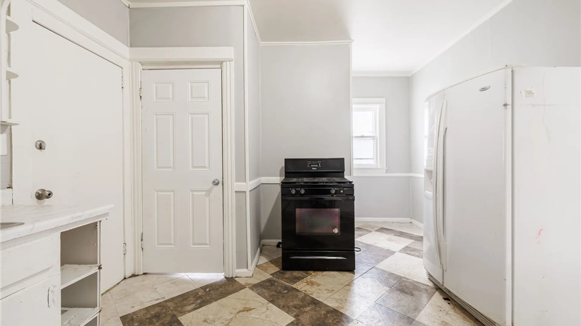 Property at 140-142 Electric Avenue, Rochester, NY 14613 12