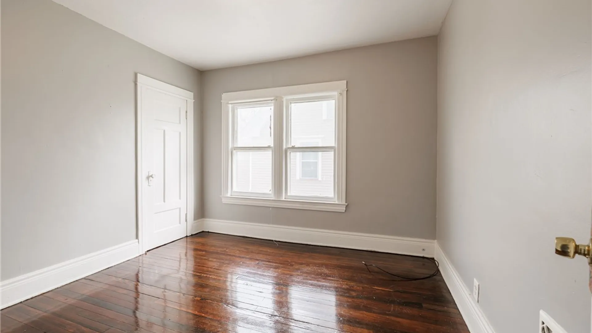 Property at 140-142 Electric Avenue, Rochester, NY 14613 15