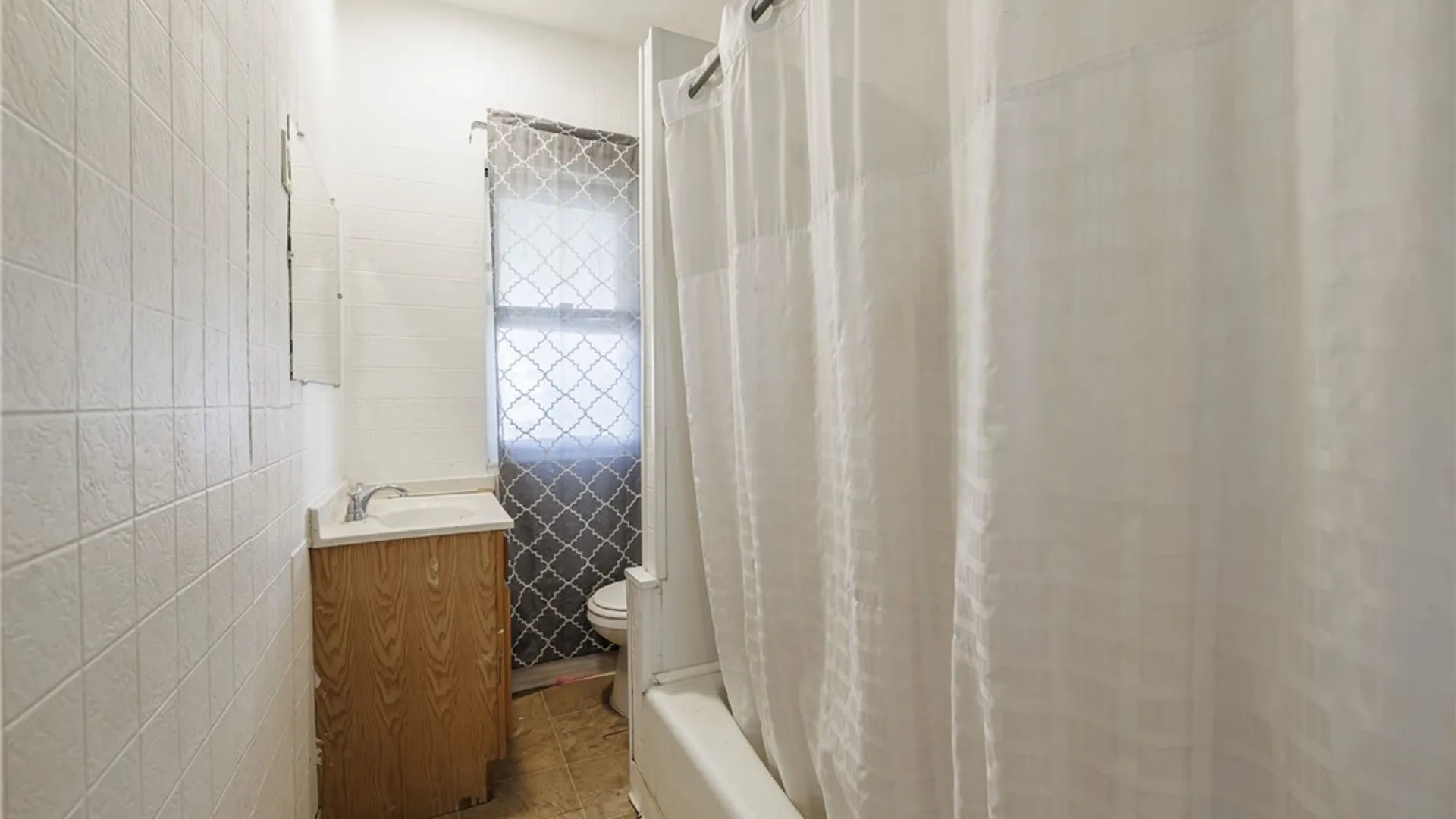 Property at 140-142 Electric Avenue, Rochester, NY 14613 26
