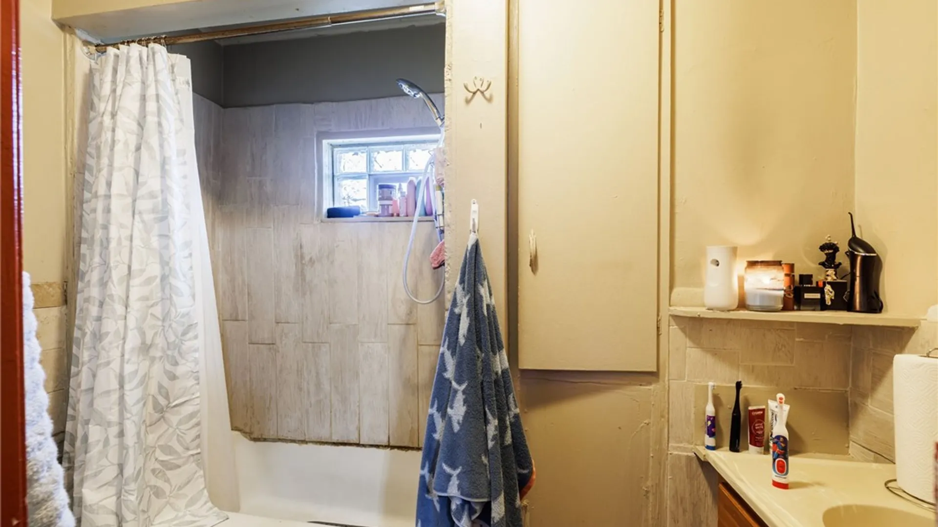 Property at 555 Garson Avenue, Rochester, NY 14609 9