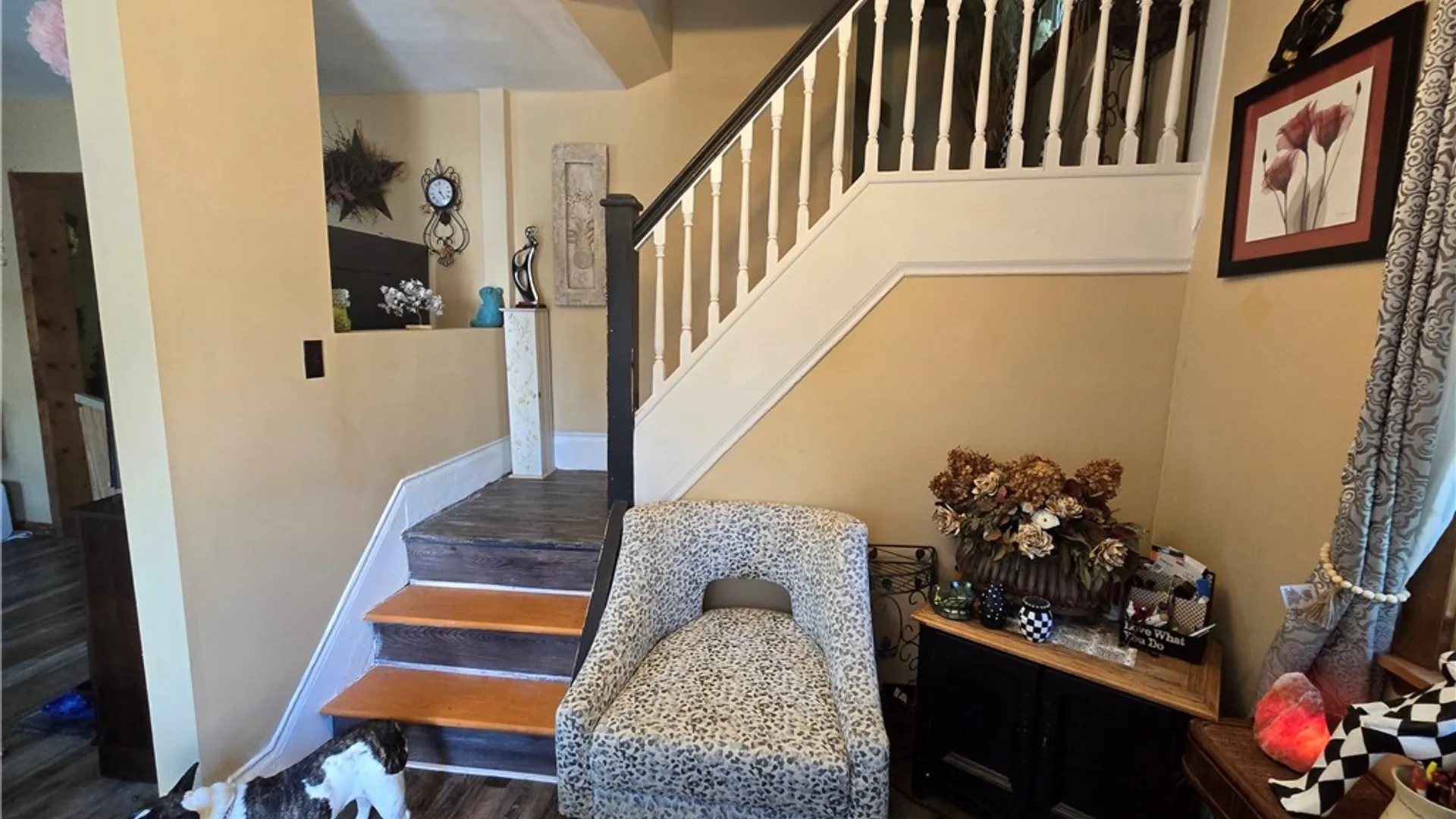 Property at 5 Lafayette Place, Auburn, NY 13021 3